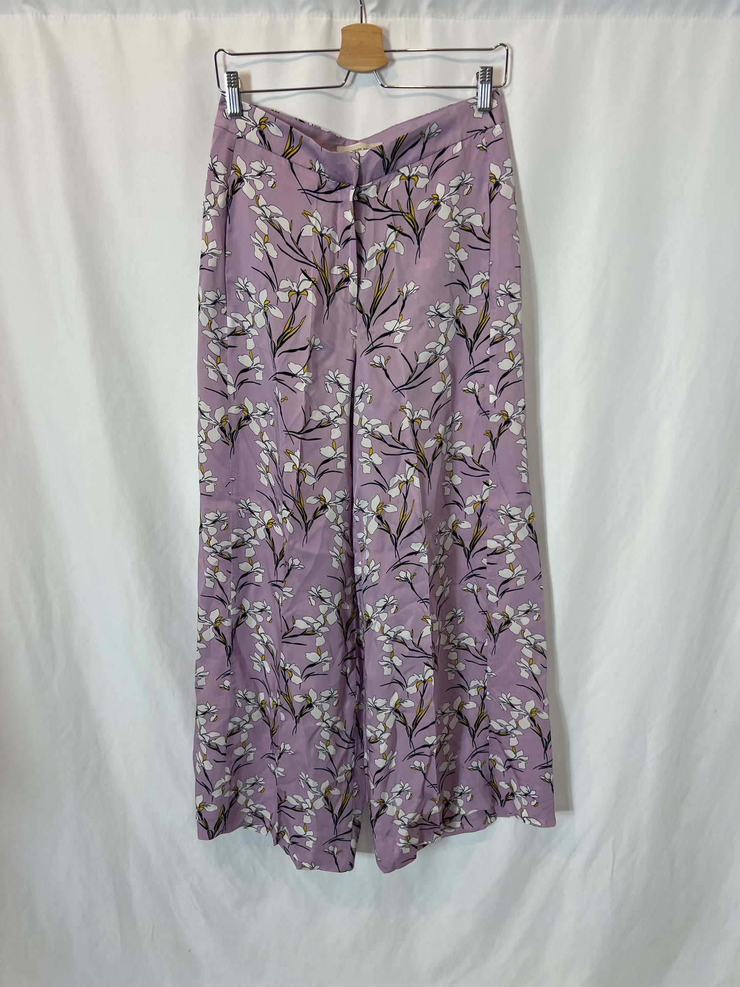 PURIFICACIÓN GARCIA. Total look fluido malva estampado. T 40