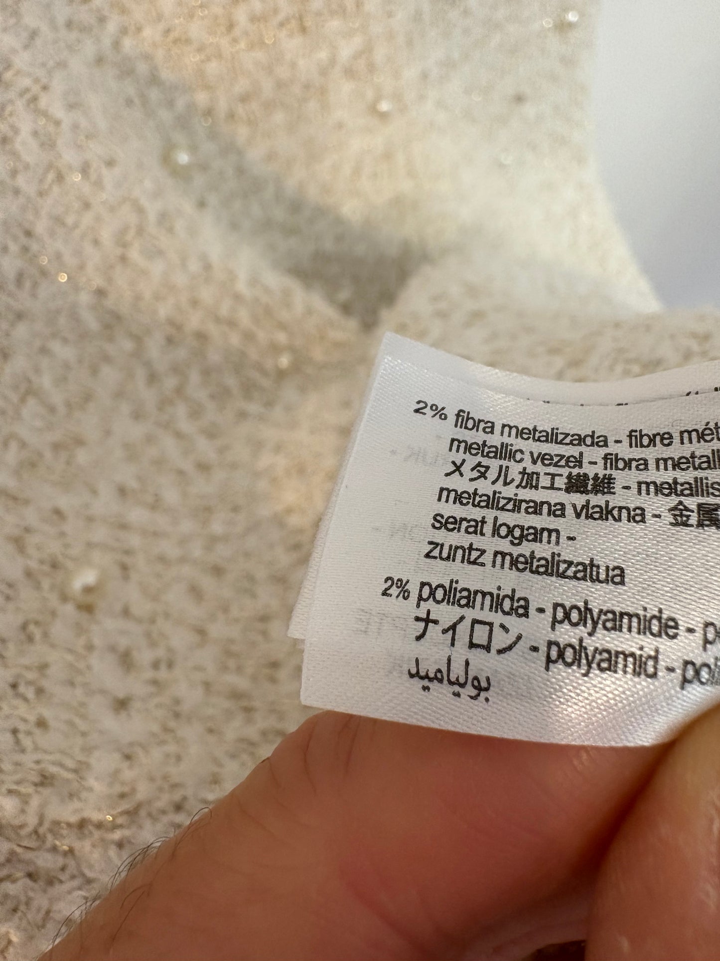 ZARA. Total look tweed perlas