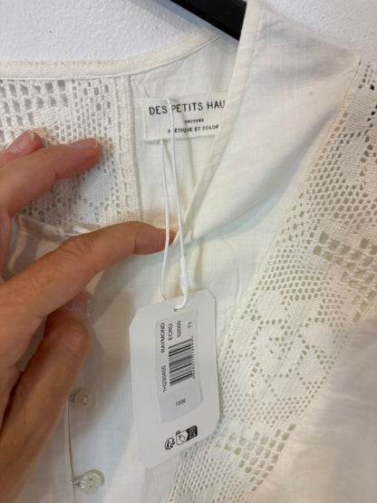 DES PETITS HAUTS. Ecru blouse details. T 1 (S)