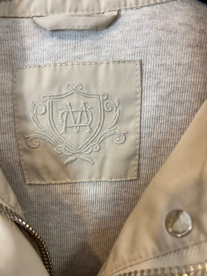 MASSIMO DUTTI. Lightweight beige windbreaker. TS