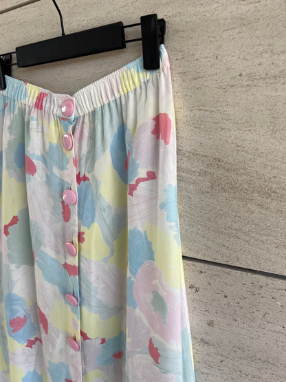 DES PETITS HAUTS. Falda midi abotonada colores T.s