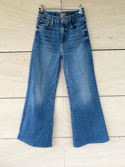 MOTHER. Denim ligeramente acampanado