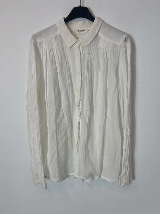 INDI &amp; COLD. White melange blouse. TM