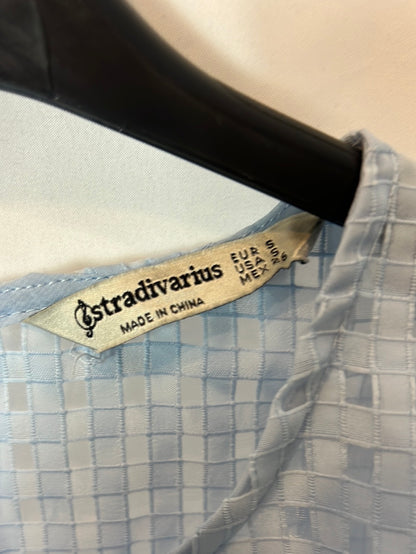 STRADIVARIUS.Blue semi-transparent checked top Ts