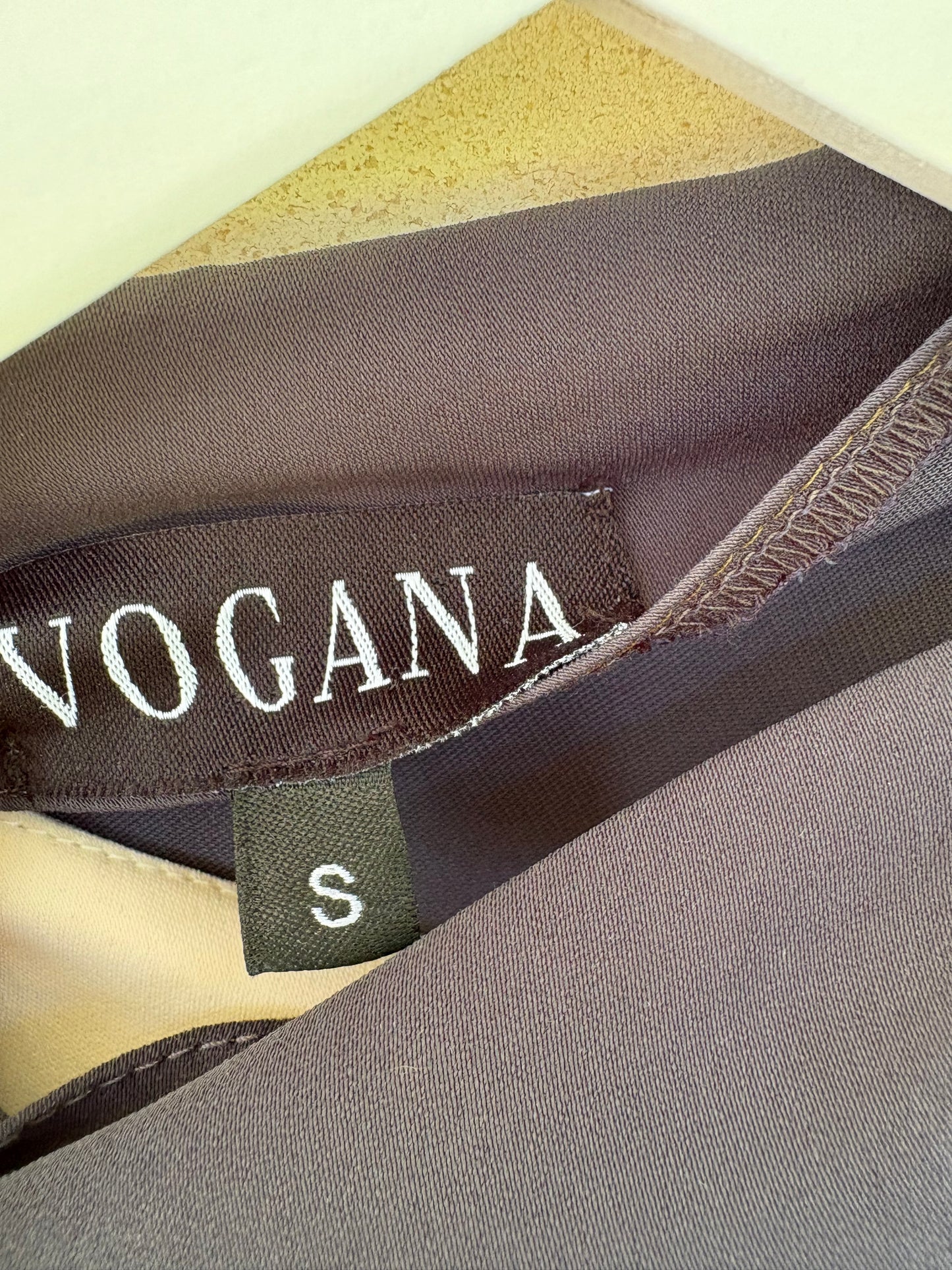 VOGANA. Vestido invitada dos piezas