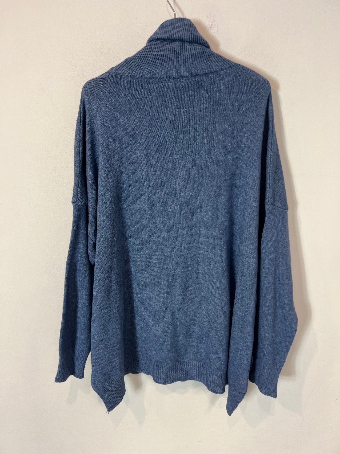 AZALEA. Turtleneck sweater with wool Tu(s/m)