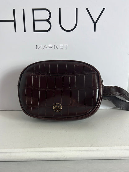 MASSIMO DUTTI. Riñonera piel marrón