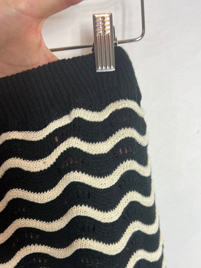 OTRAS. Total look crochet bicolor zig zag. T S/M