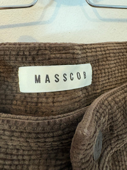 MASSCOB. Pantalón marrón textura pata ancha