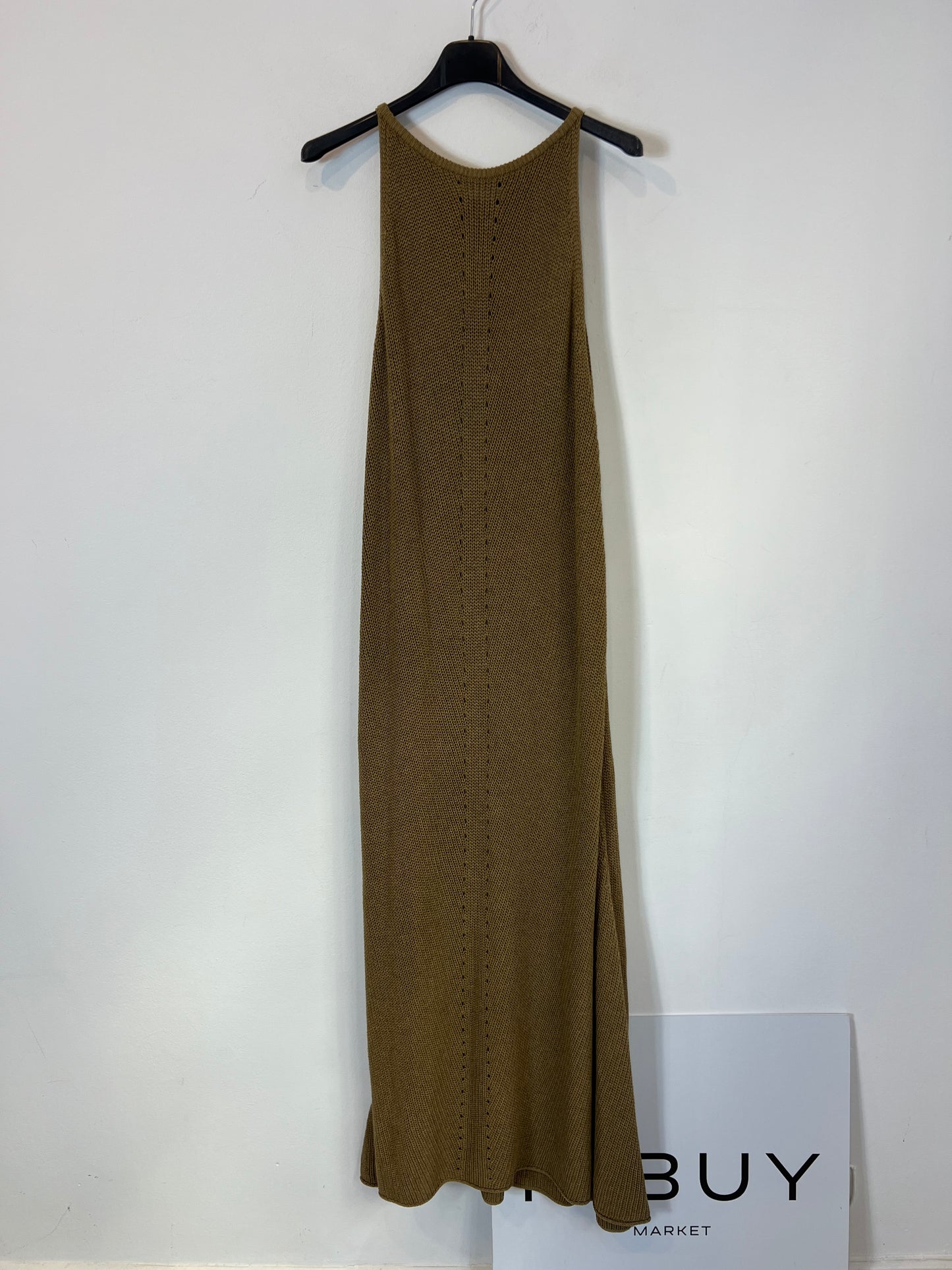 ZARA. Vestido largo punto verde caqui. T L