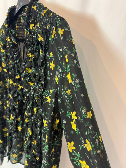 ZARA. Black floral blouse Ts