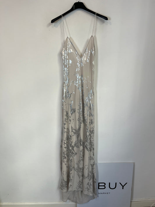 OTRAS. Vestido lencero plateado T.s