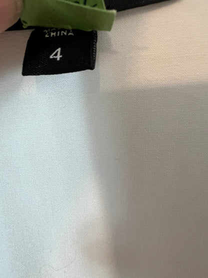 JAMES PERSE LOS ANGELES. Flowy white blouse with neckline. Size 4 (L)