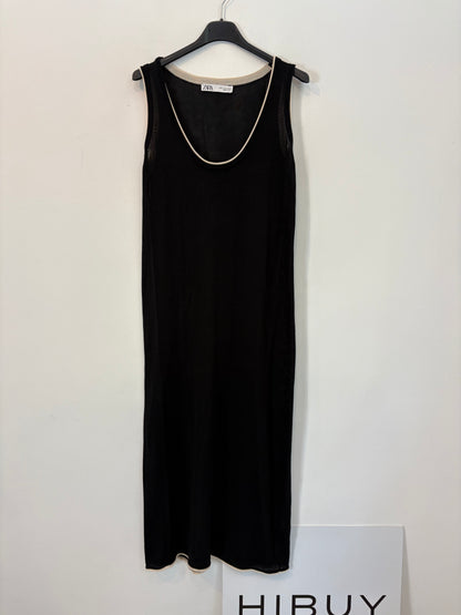 AMEÉ. Sleeveless fringed sweater S.(s)