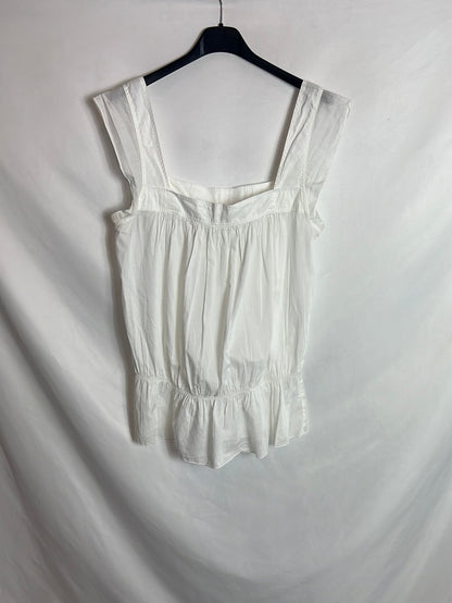 TOP. Top blanco fruncido. TM