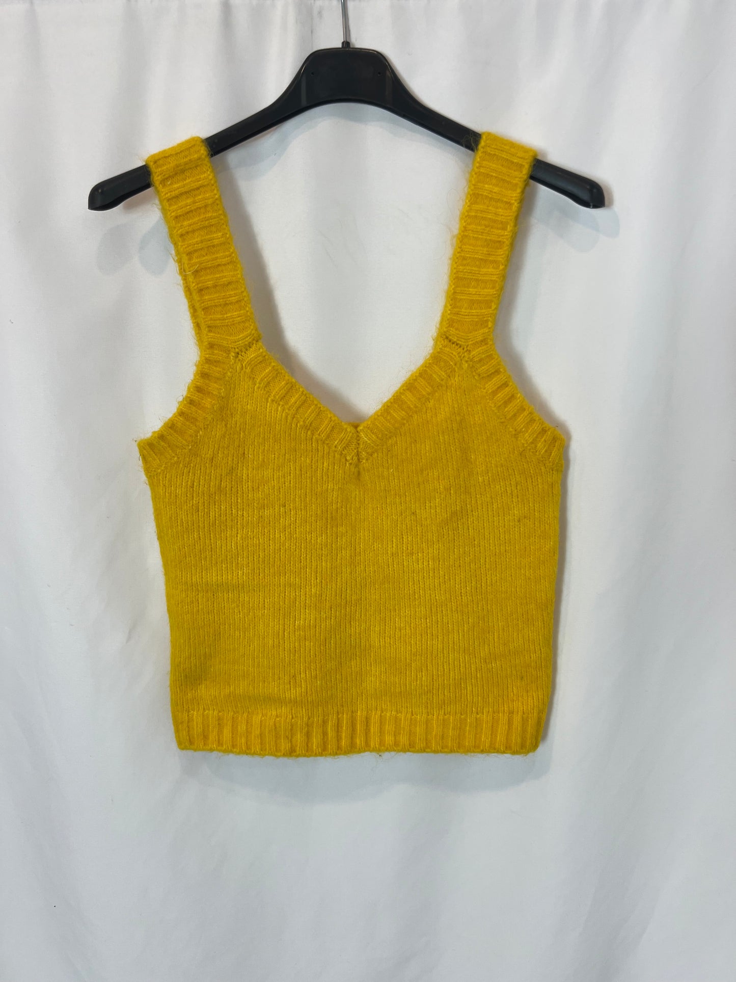 OTHERS. Yellow knit top TU(M)