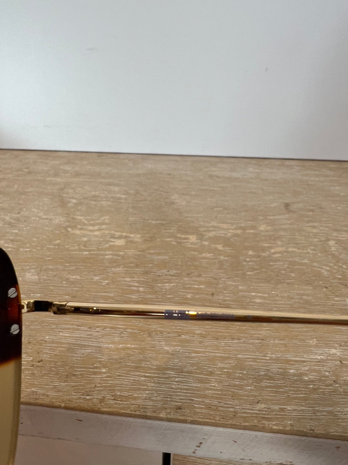 GIGI STUDIOS. Gafas de sol nacar