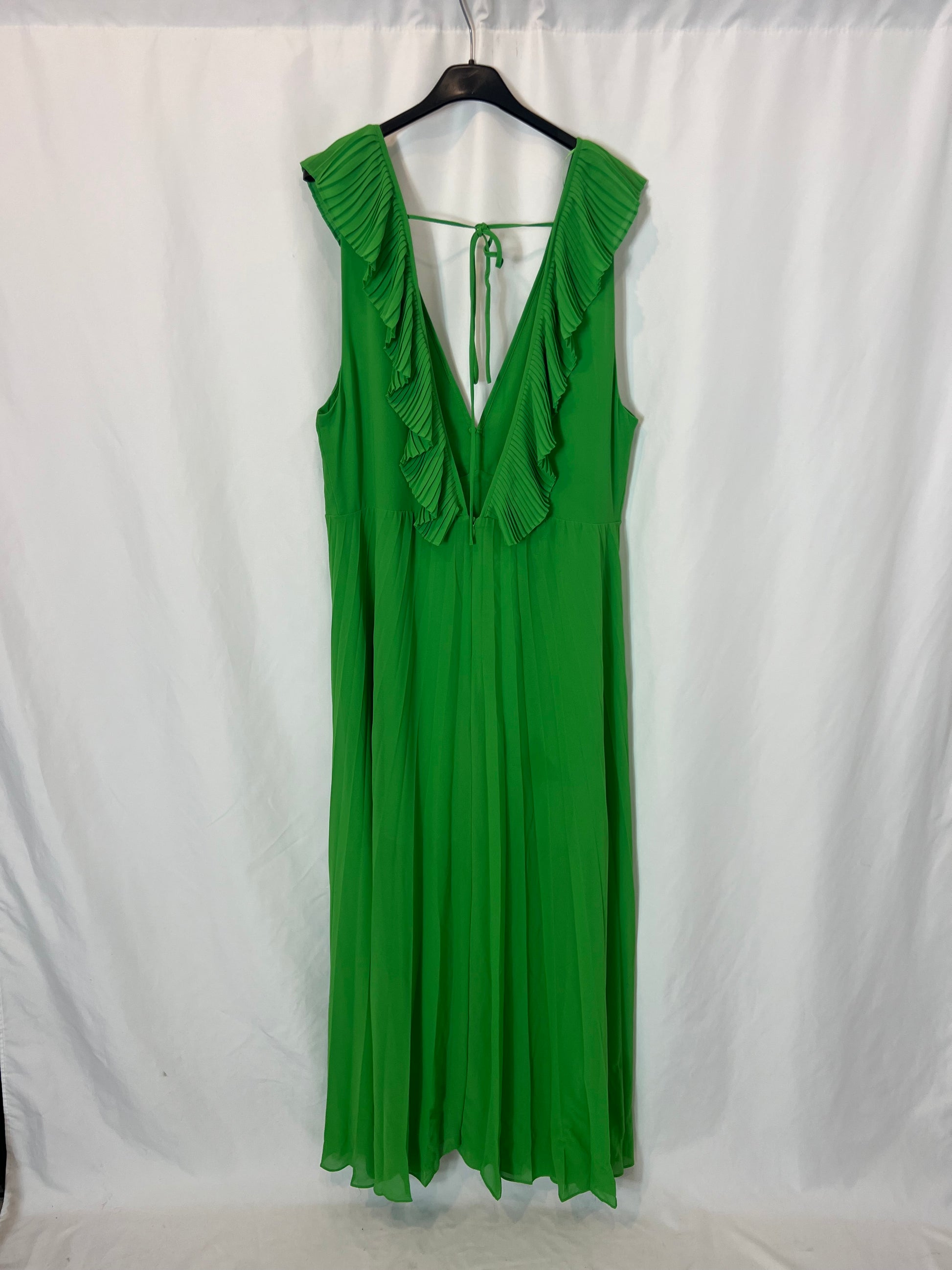 ZARA, Green pleated dress S.xl Hibuy market ZARA, Green pleated dress S.xl Hibuy market