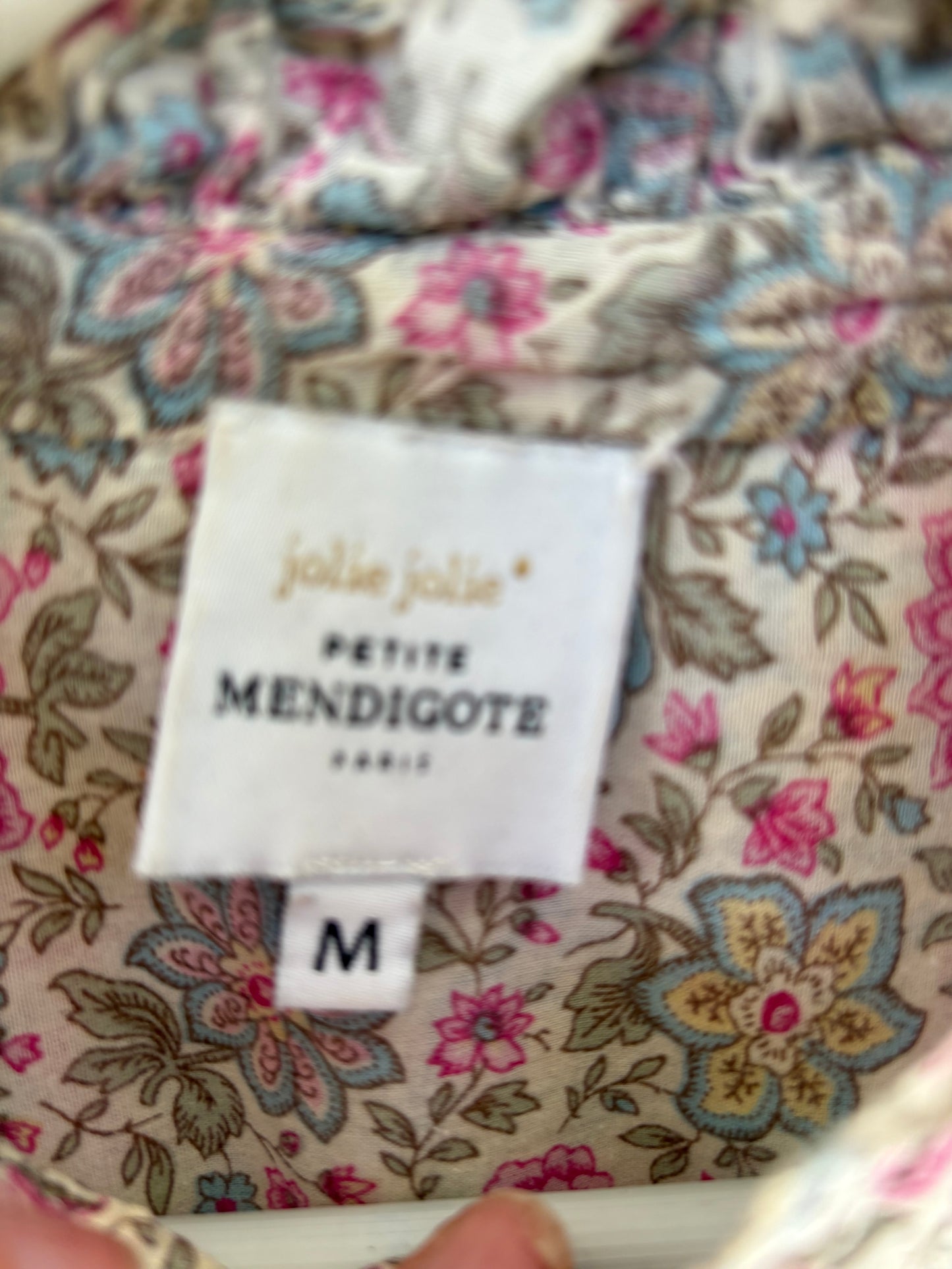 PETITE MENDIGOTE. Blusa flores cuello volante