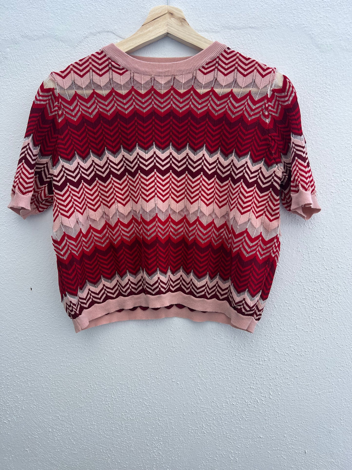 OTRAS. Top tonos rosa y rojos