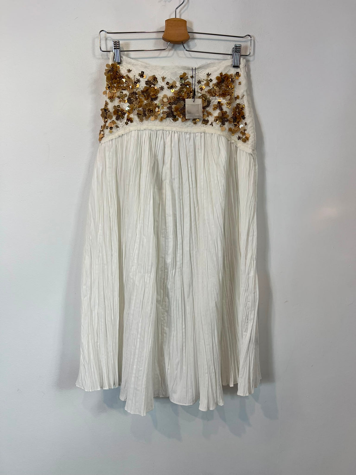 ZARA. Falda midi abalorios