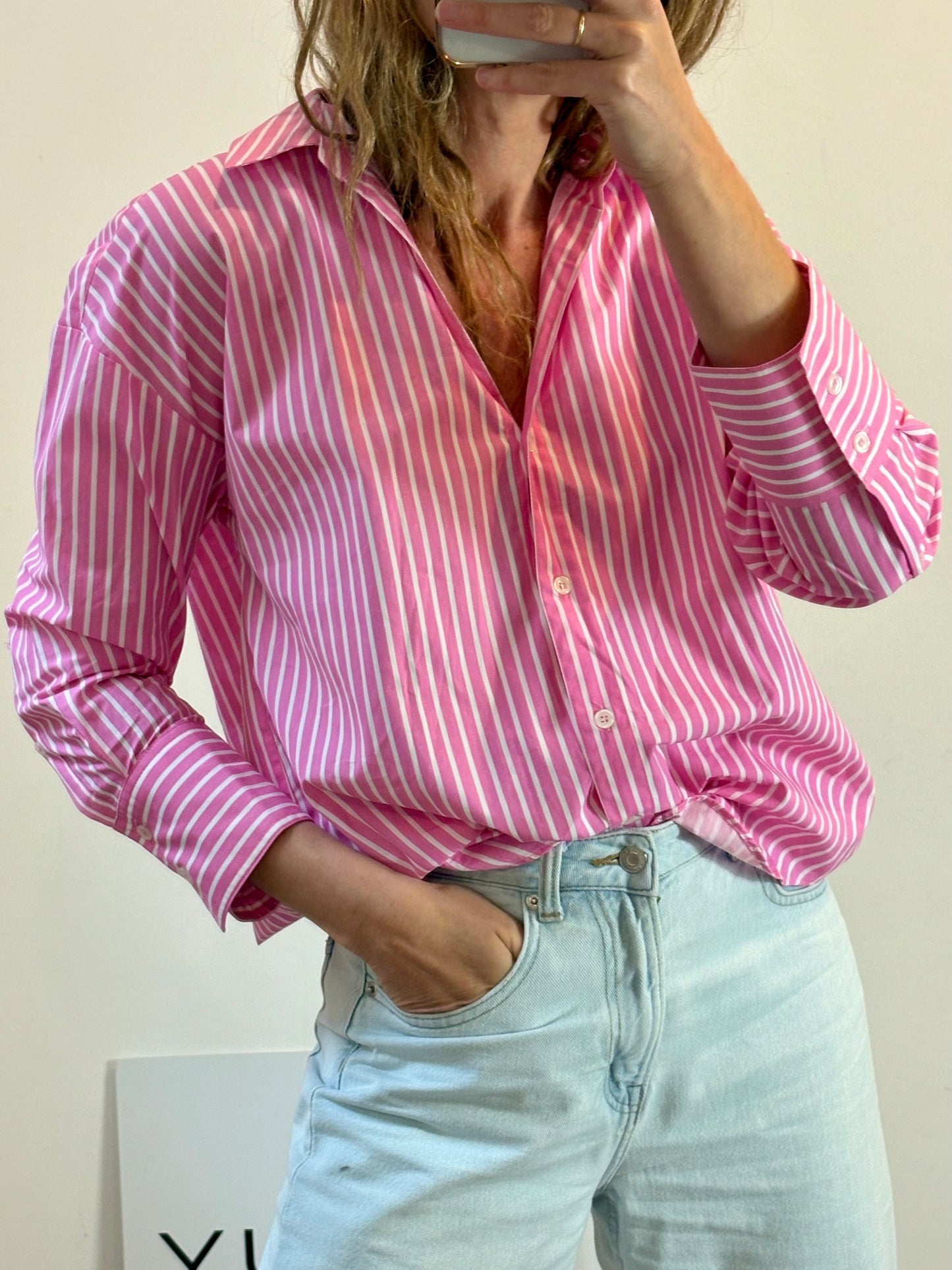 ZARA. Camisa rosa rayas