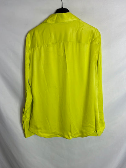 ZARA. Blusa satinada flúor. T M