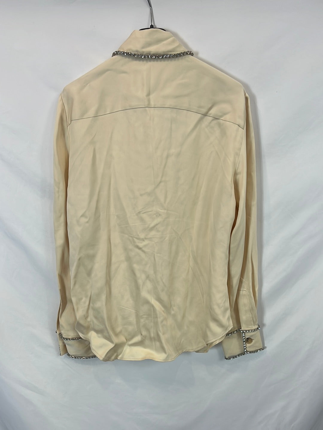 ZARA. Blusa beige pedrería T.s