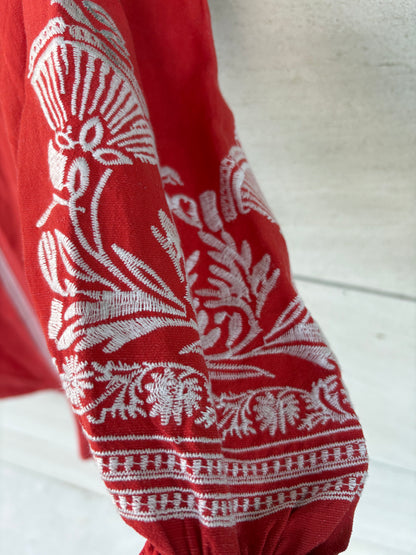 MAJE. Vestido corto rojo bordados. T 1 (S)