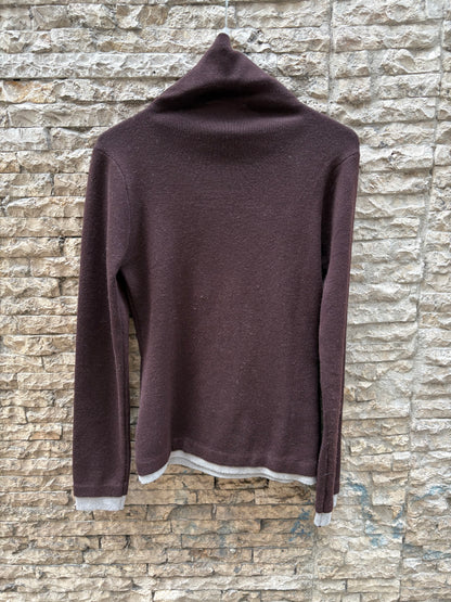 VRG GRL. Jersey marrón cuello alto con lana