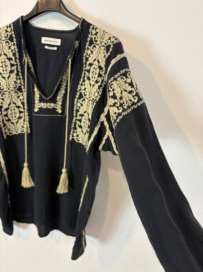 ISABEL MARANT ÉTOILE. Blusa negra bordados