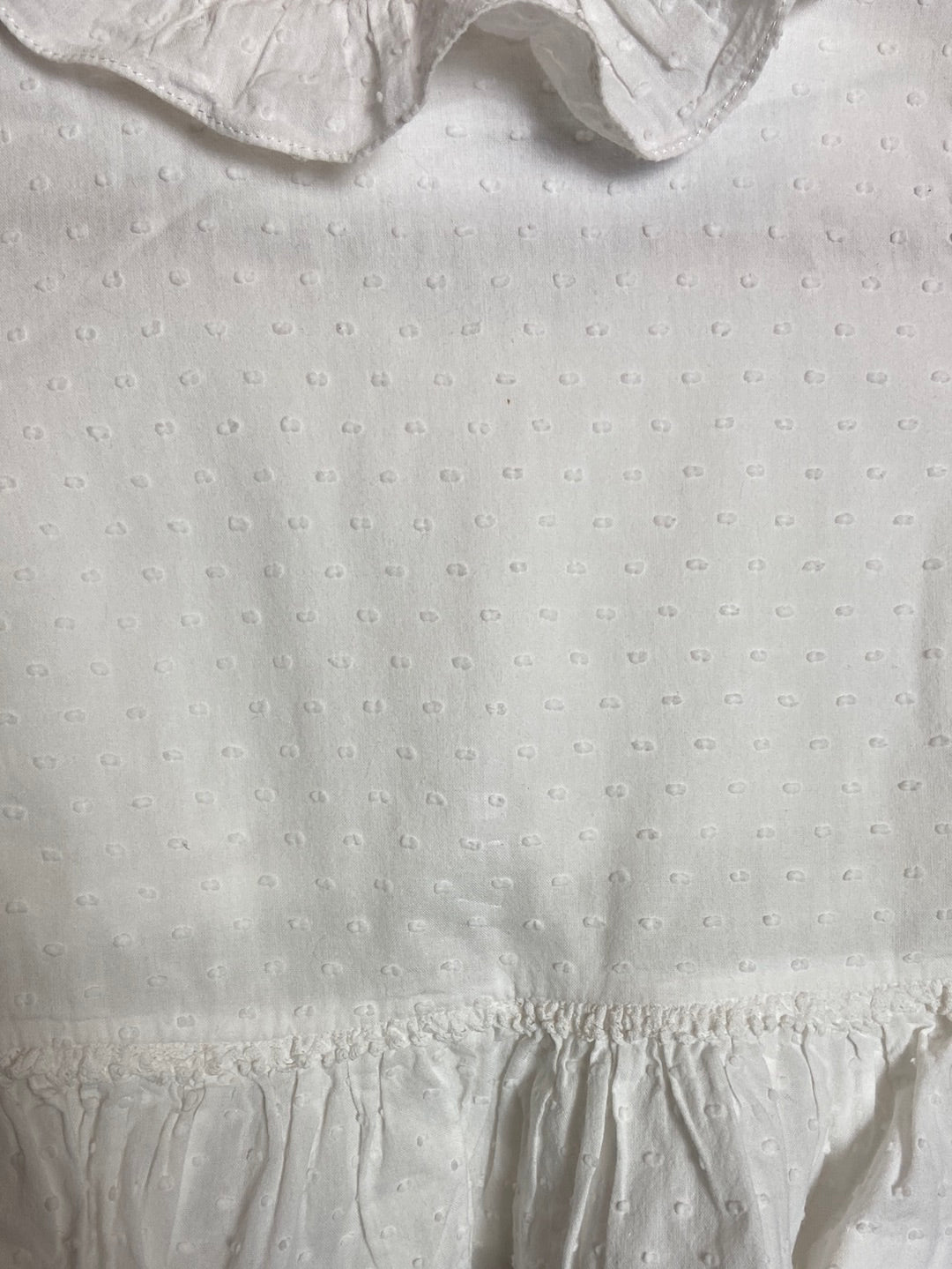 OTHERS. White plumeti blouse with ruffle. Size 12 months
