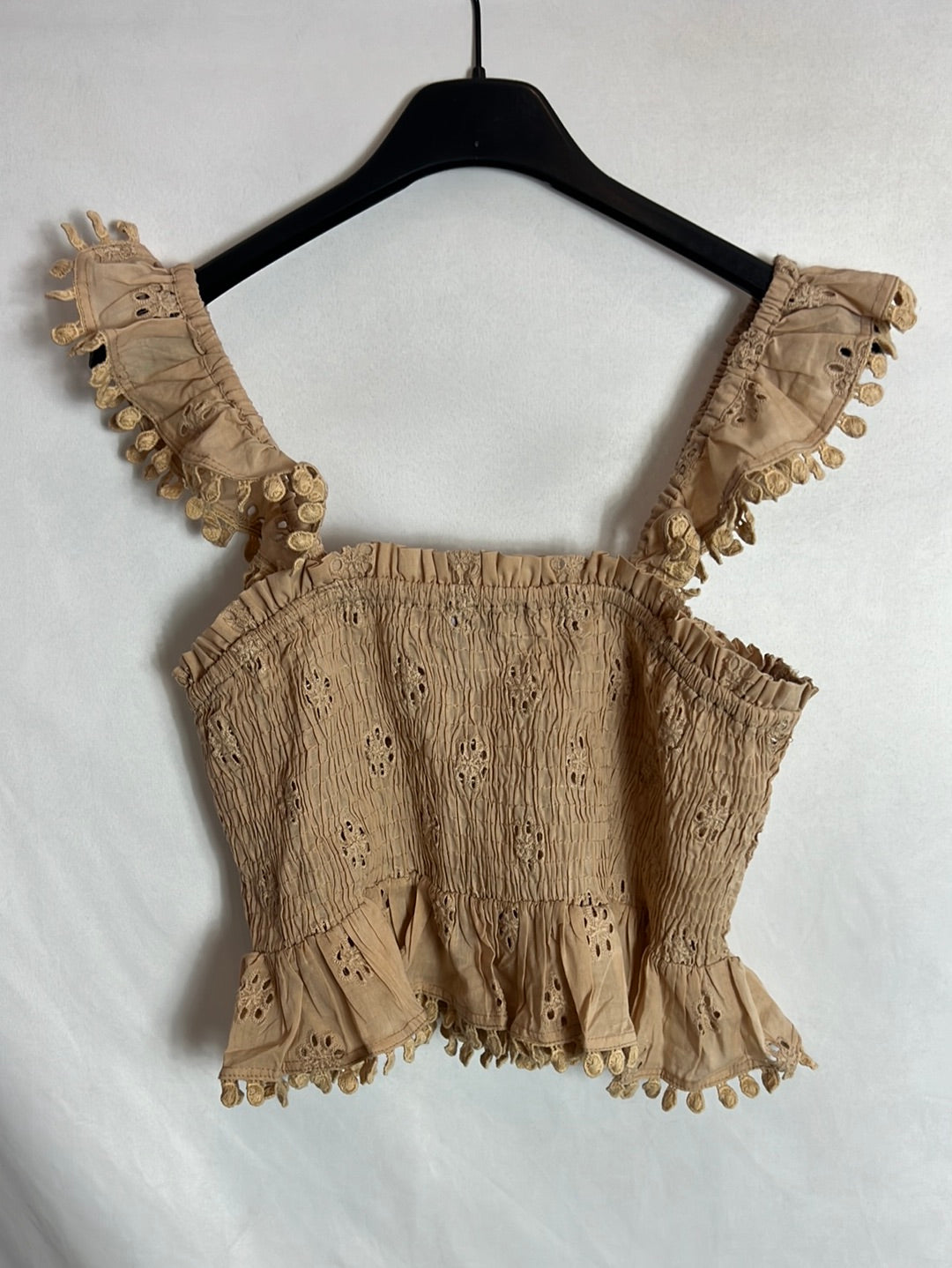 PITI CUITI. Total look rosa empolvado troquelado. T M/L