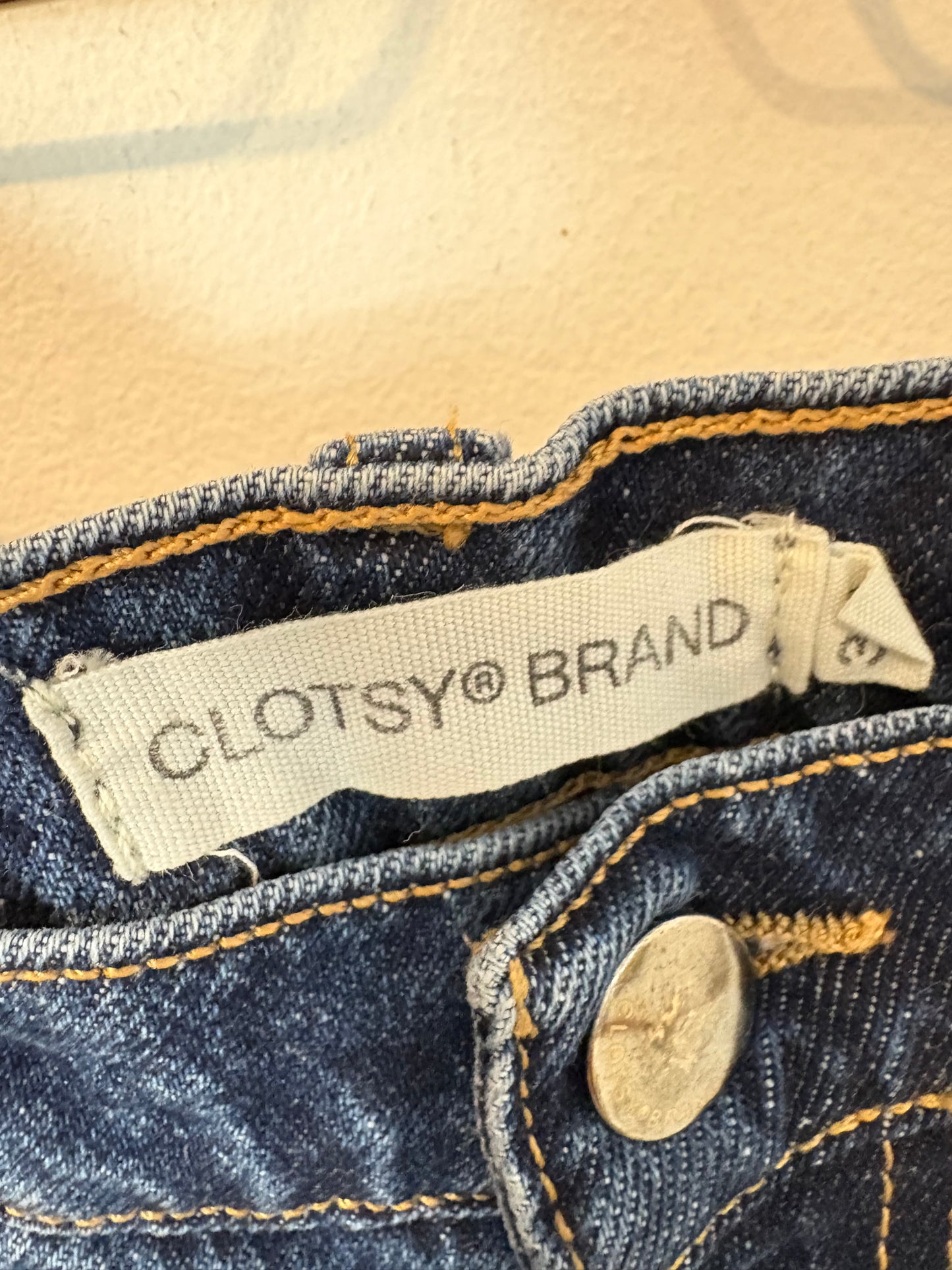 BARILOCHE. Houndstooth trousers size 36