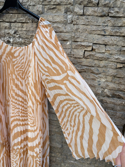SÉZANE. Vestido plisado estampado