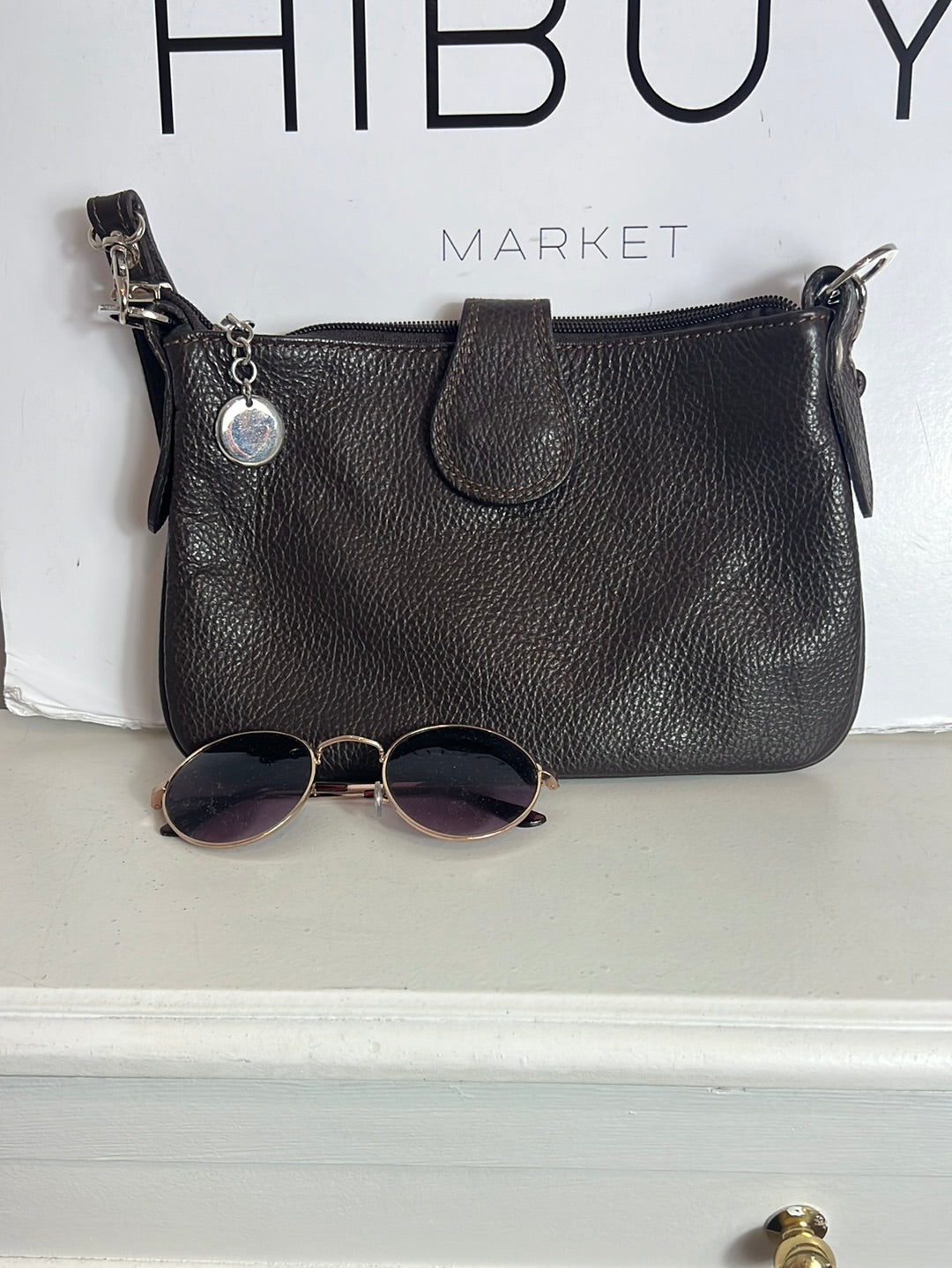 OTRAS. Bolso piel marrón asa corta