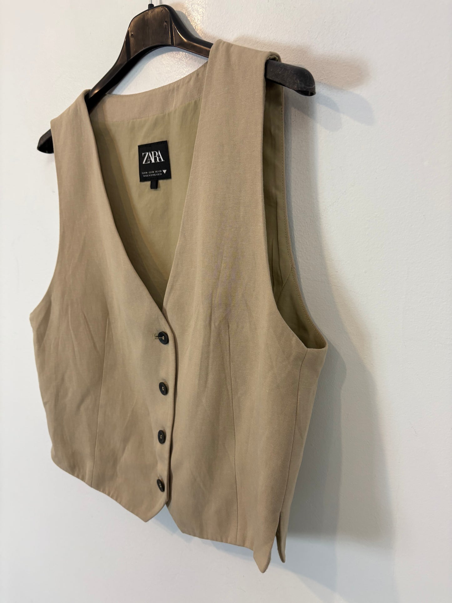 ZARA. Chaleco beige tostado mezcla. T M