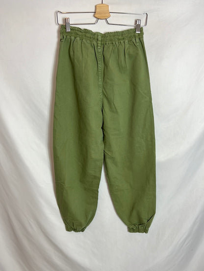 ZARA. Pantalón slouchy verde. T S