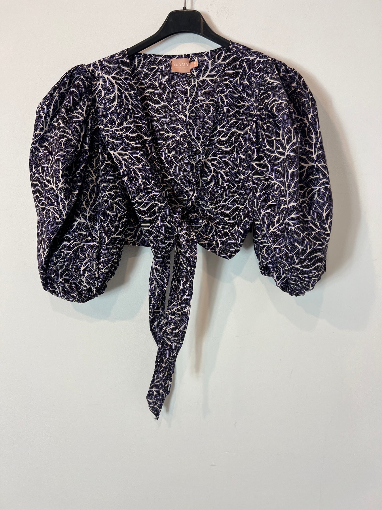 WAMY. Top cruzado manga abullonada. T S/M