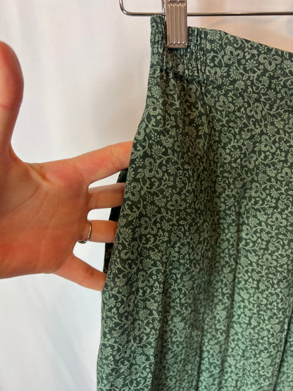 MI&amp;CO BARCELONA. Flowy green printed trousers. TS