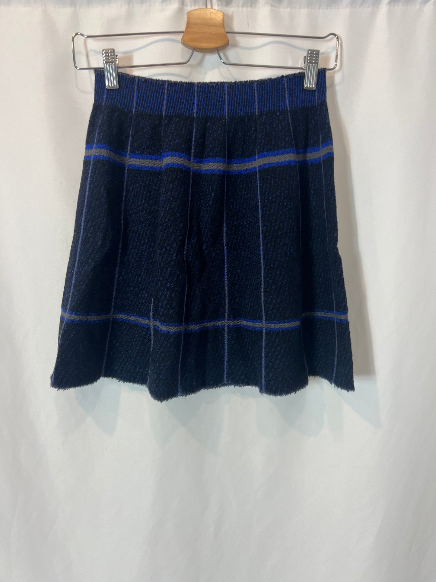 MAROLA. Short checked wool skirt. TS