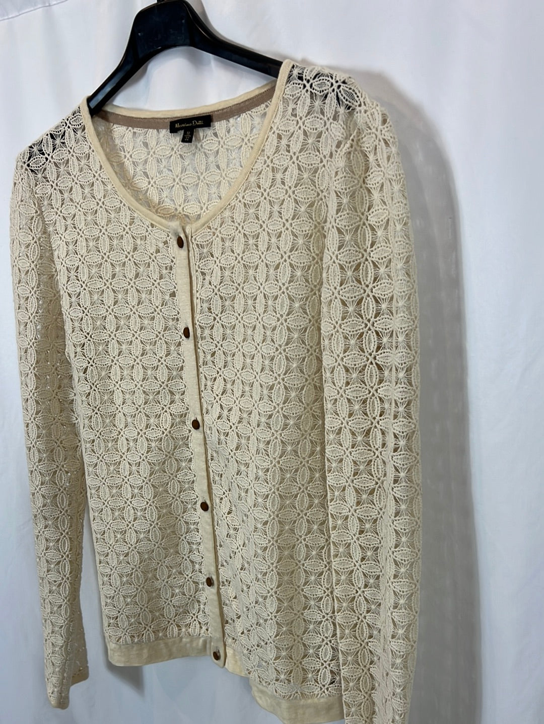 MASSIMO DUTTI. Chaqueta encaje color crudo. T M
