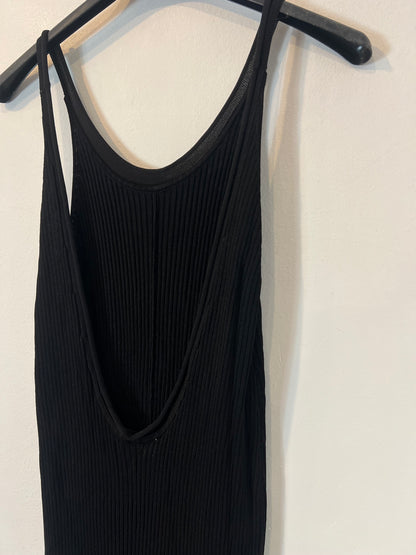 H&M EDITION. vestido negro largo canalé