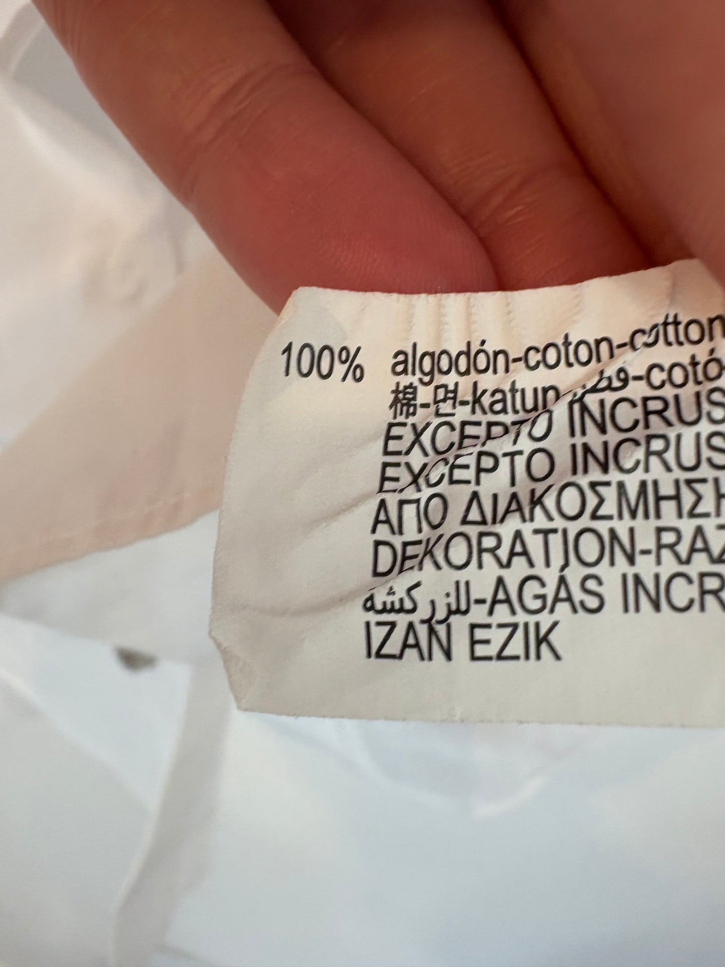 ZARA. White beaded shirt. TS