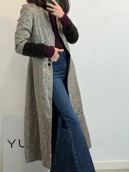 VELVART. Abrigo estampado textura