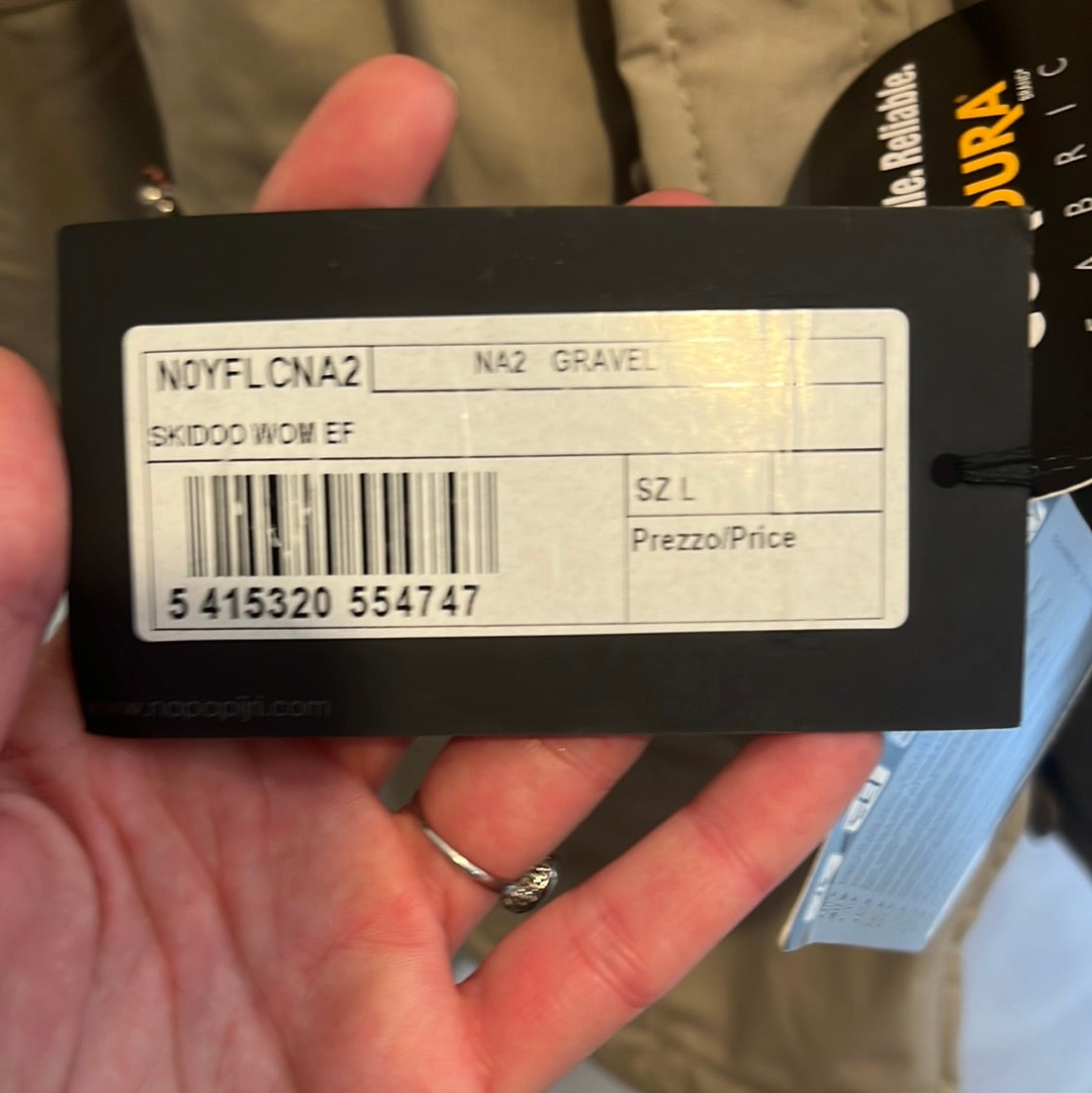 NAPAPIJRI. Abrigo beige bolsillo delantero. T L