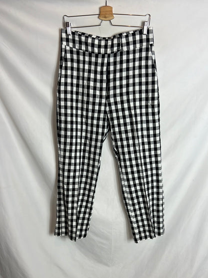 SFERA. Textured gingham trousers. Size 42