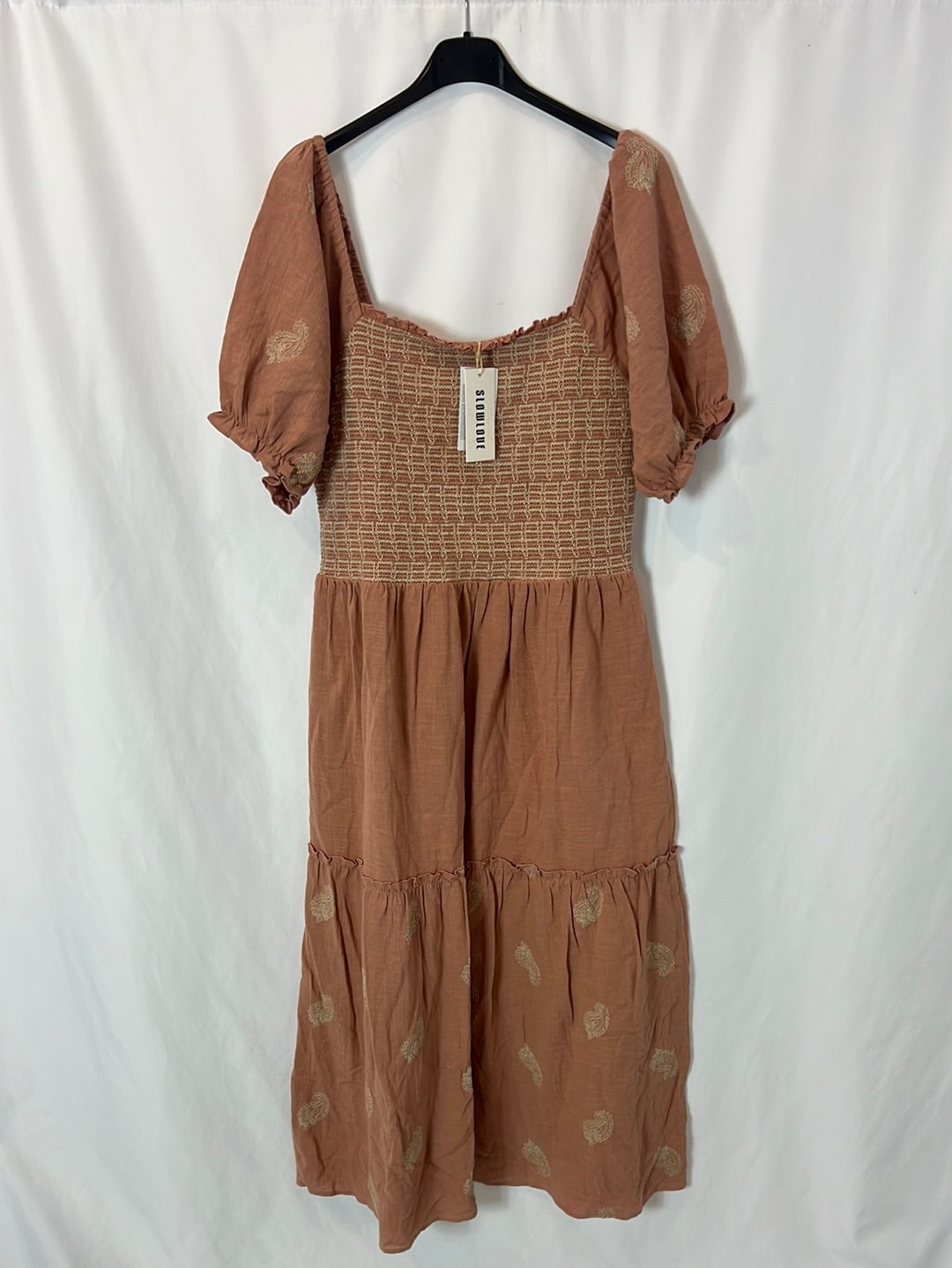 SLOWLOVE. Embroidered honeycomb dress Tm