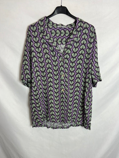 LEFTIES. Total look morado fluido T M