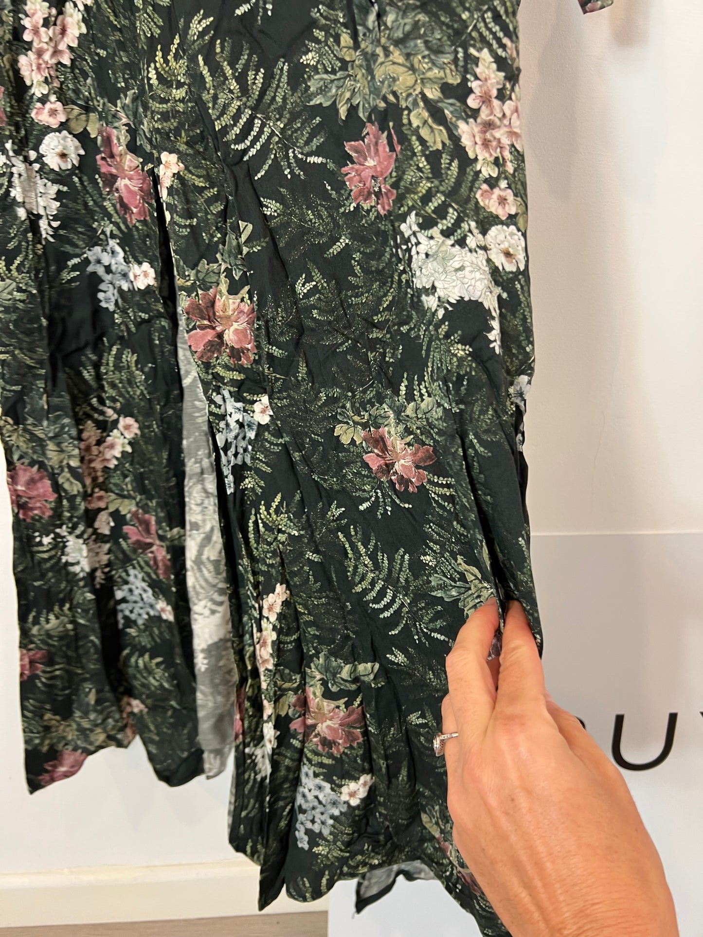 AMITIÉ. Vestido largo estampado fluido. T S